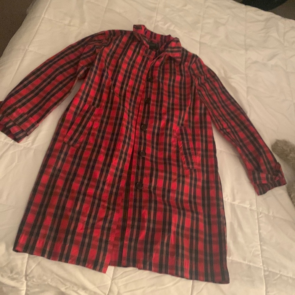 Never worn jcrew coat size 2. So cute for holidays